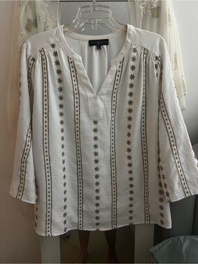 Fred David Cream White Tunic with Tan Floral Trim